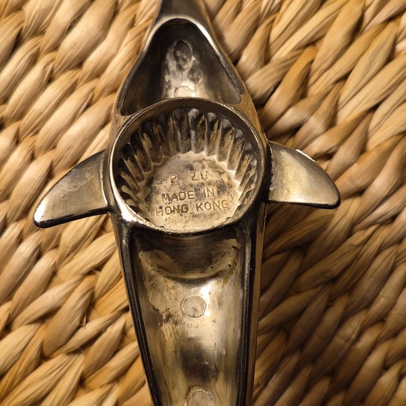 Vintage Collectible Silver-Plated Dolphin-Shaped Bottle/Twist Off Cap Opener - Picture 5 of 8
